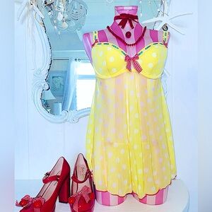 2007 2 Pc Victoria’s Secret Sexy Little Things Pin Up Babydoll String Thong Set